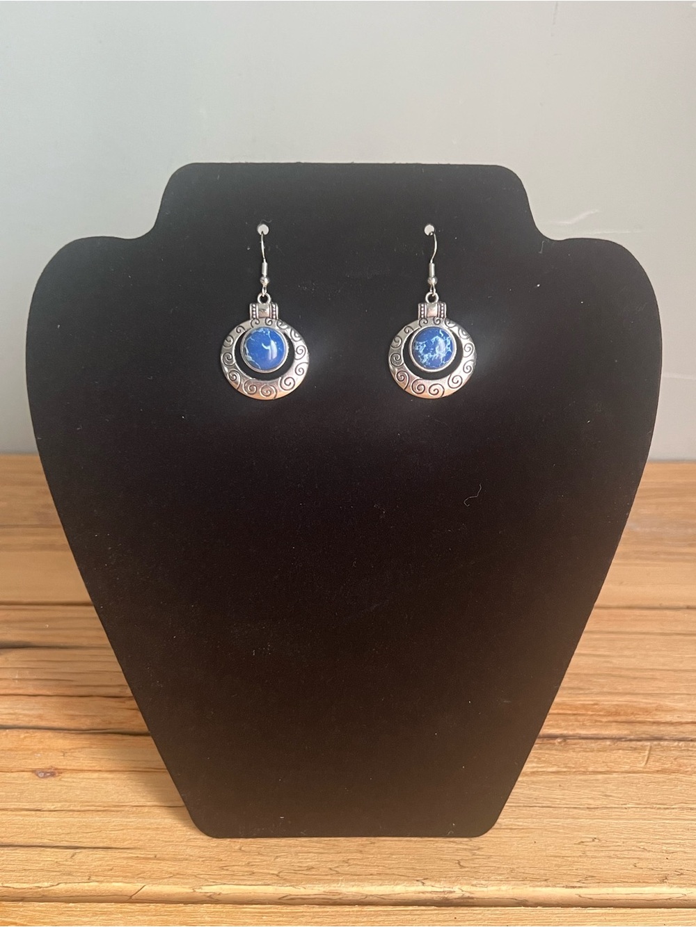 Silver-Tone Blue Stone Dangle Earrings-New - Picture 2 of 4